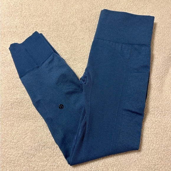 Lululemon Blue Ebb to Street Seamless Leggings Pants - Picture 9 of 15